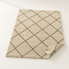 Tapis Vaugirard en laine tissée main, motif berbère écru et brun — Maison Mansarde